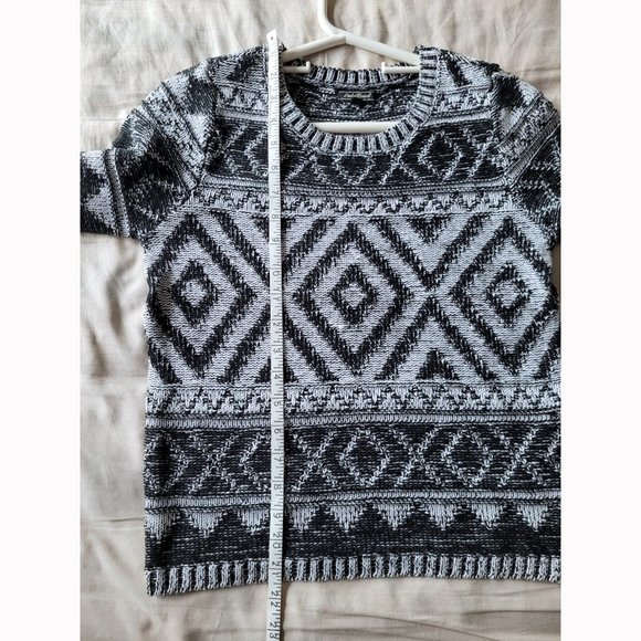 NWOT Lucky Brand Aztec Black and White Cotton Pullover Sweater - Picture 9 of 11